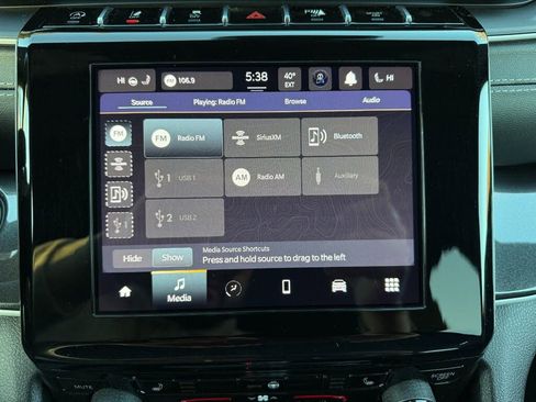 Used 2021 Jeep Grand Cherokee L Laredo image 28