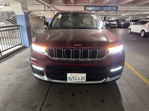Used 2021 Jeep Grand Cherokee L Limited image 3