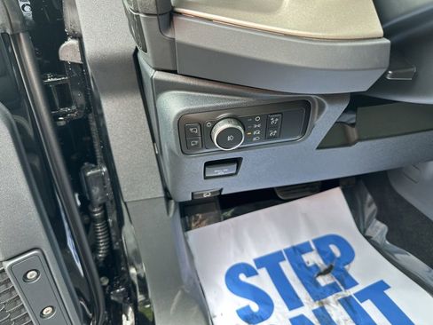 New 2025 Ford Bronco Outer Banks image 19