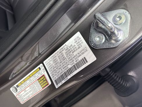 New 2026 Acura RDX SH-AWD image 36