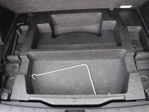 Used 2017 Subaru Forester 2.5i w/ Alloy Wheel Package image 33