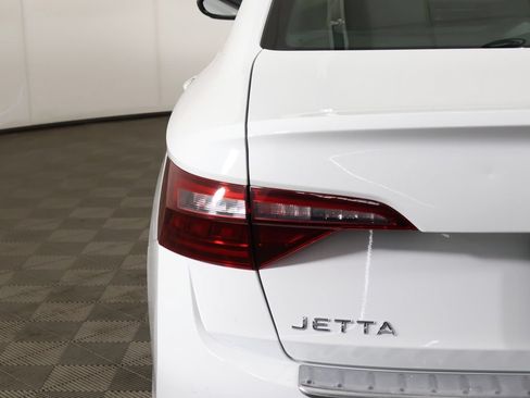 Used 2023 Volkswagen Jetta Sport FWD image 13