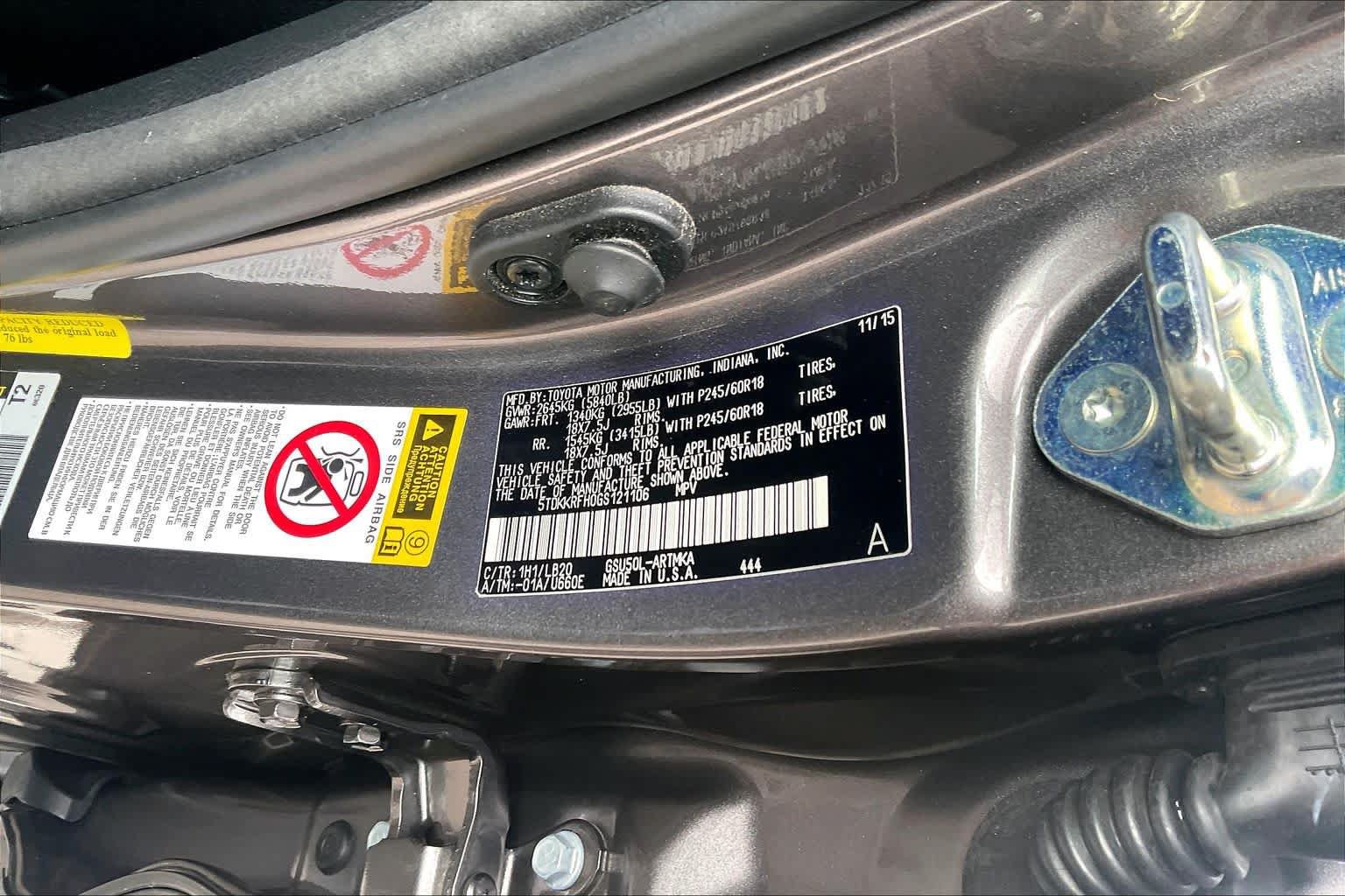 Used 2016 Toyota Highlander XLE FWD image 33