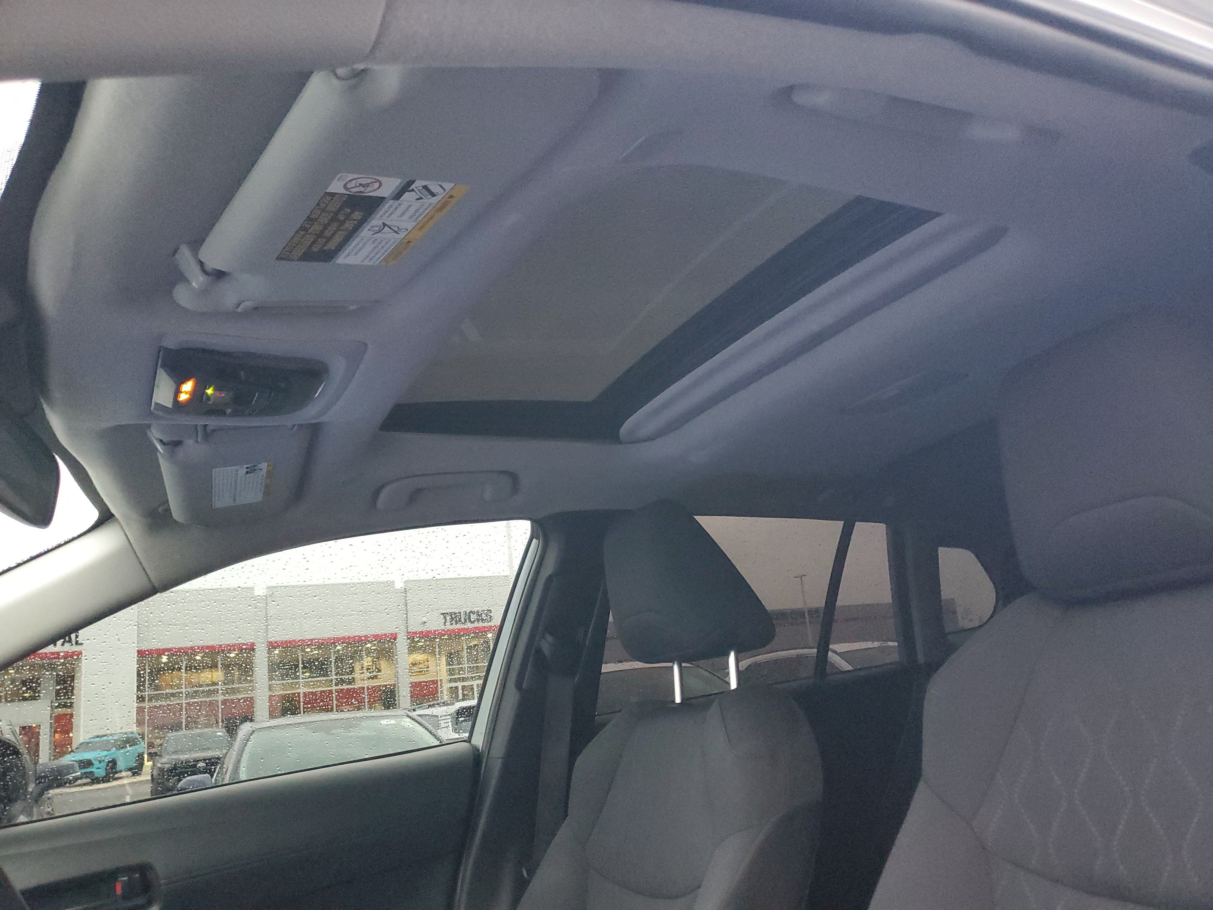 Certified 2025 Toyota Corolla Cross LE w/ Moonroof Package AWD/4WD image 17
