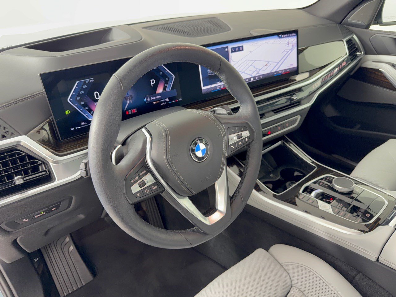 Certified 2026 BMW X5 sDrive40i RWD image 4