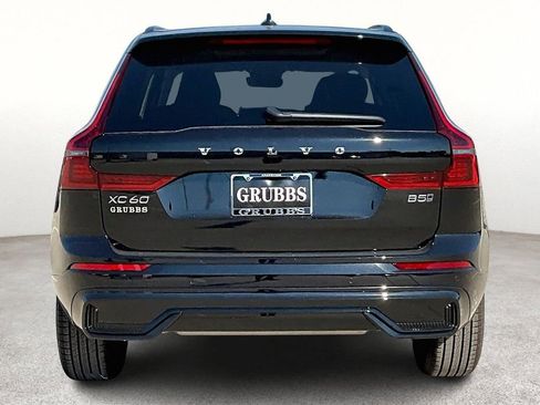 New 2026 Volvo XC60 B5 Core w/ Climate Package image 6