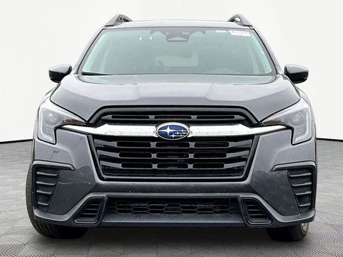 Used 2025 Subaru Ascent Premium AWD/4WD image 2