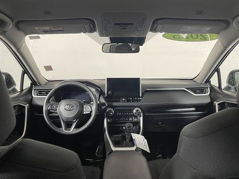 Certified 2025 Toyota RAV4 XLE w/ Weather Package AWD/4WD image 10