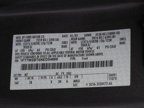 Used 2022 Ford F250 Platinum w/ FX4 Off-Road Package image 29