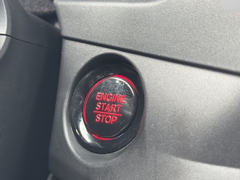 Certified 2025 Honda Accord SE image 30