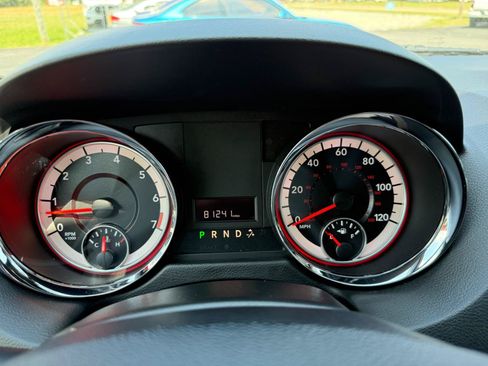 Used 2020 Dodge Grand Caravan SE FWD image 32