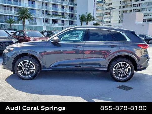 Certified 2025 Audi Q5 Premium Plus w/ Premium Plus AWD/4WD image 3