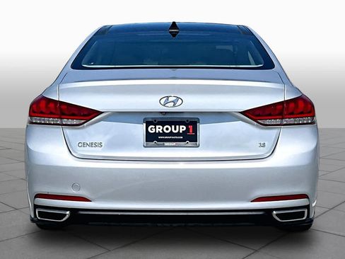 Used 2016 Hyundai Genesis 3.8 w/ Option Group 02 RWD image 5