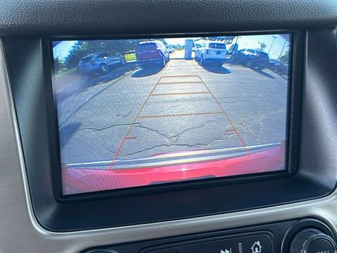 Used 2020 GMC Yukon Denali RWD image 20