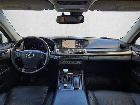Used 2015 Lexus LS 460 L AWD/4WD image 16