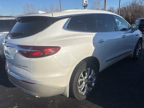Used 2018 Buick Enclave Avenir image 5