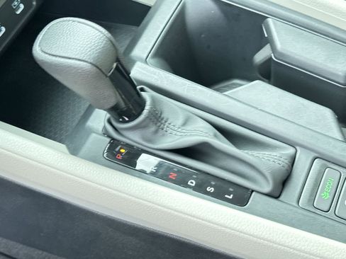 Used 2025 Honda Accord LX image 21