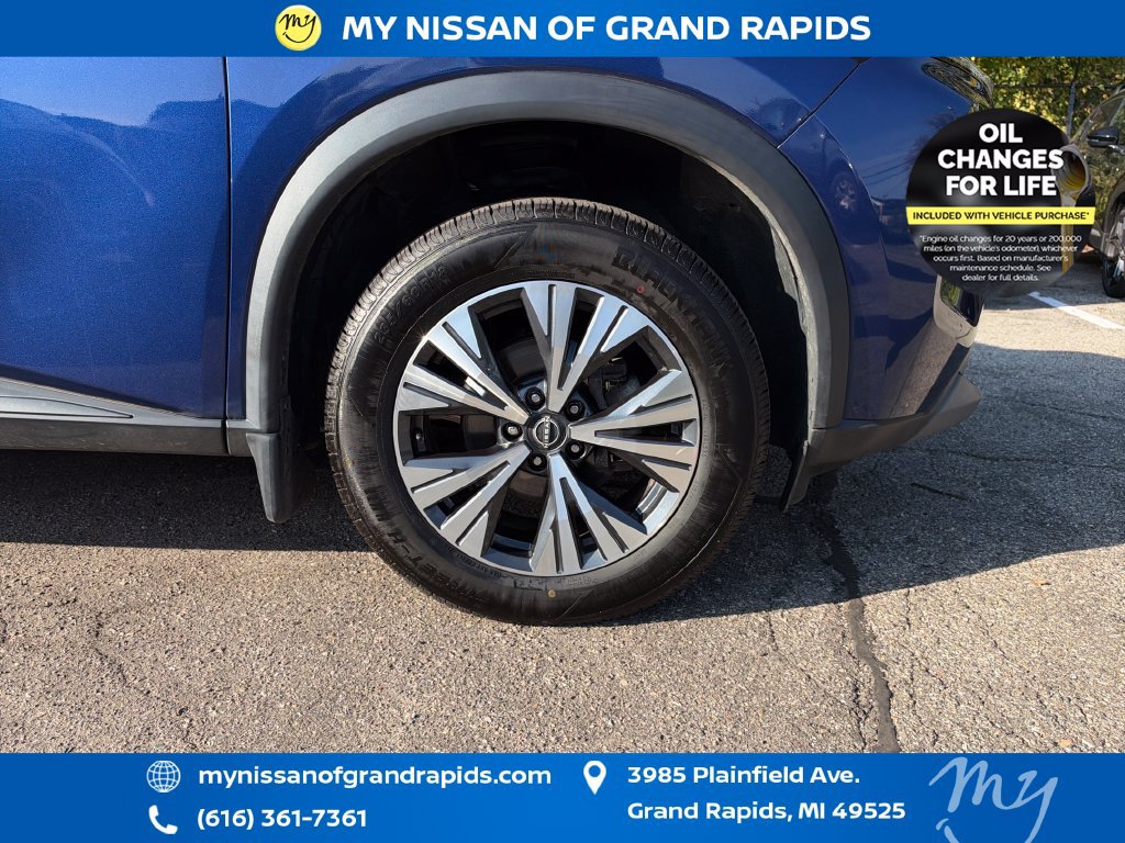 Certified 2023 Nissan Rogue SV w/ SV Premium B Package AWD/4WD image 33