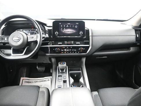 Used 2022 Nissan Pathfinder SV w/ SV Black Package FWD image 31