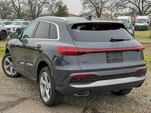 New 2025 Audi Q5 Premium Plus image 9