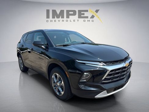 Used 2023 Chevrolet Blazer LT w/ LPO, Floor Liner Package FWD image 7