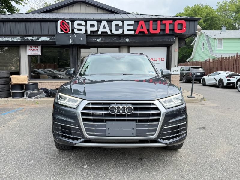 Used 2018 Audi Q5 2.0T Premium Plus AWD/4WD image 2