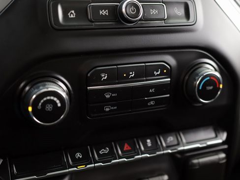 Used 2021 Chevrolet Silverado 1500 Custom w/ LPO, Dark Essentials Package image 16