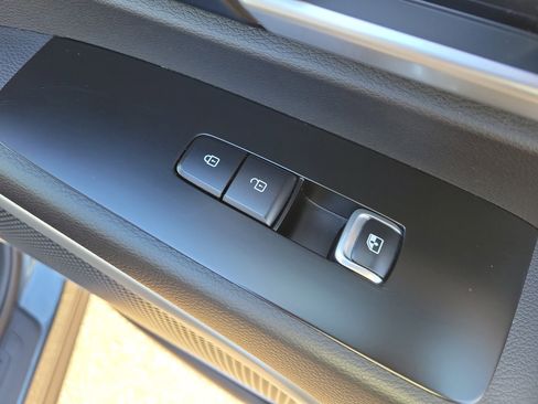 Used 2021 Kia Telluride S image 10