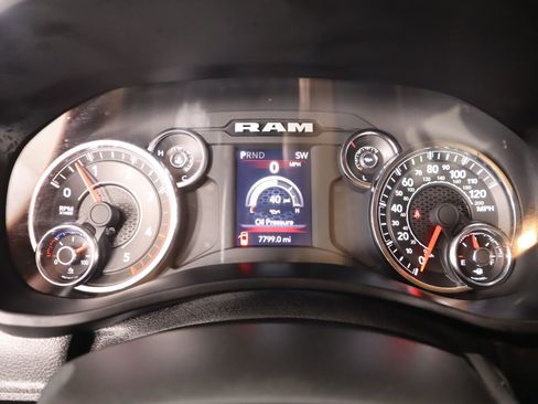 Used 2024 RAM 3500 Tradesman w/ Chrome Appearance Group image 4