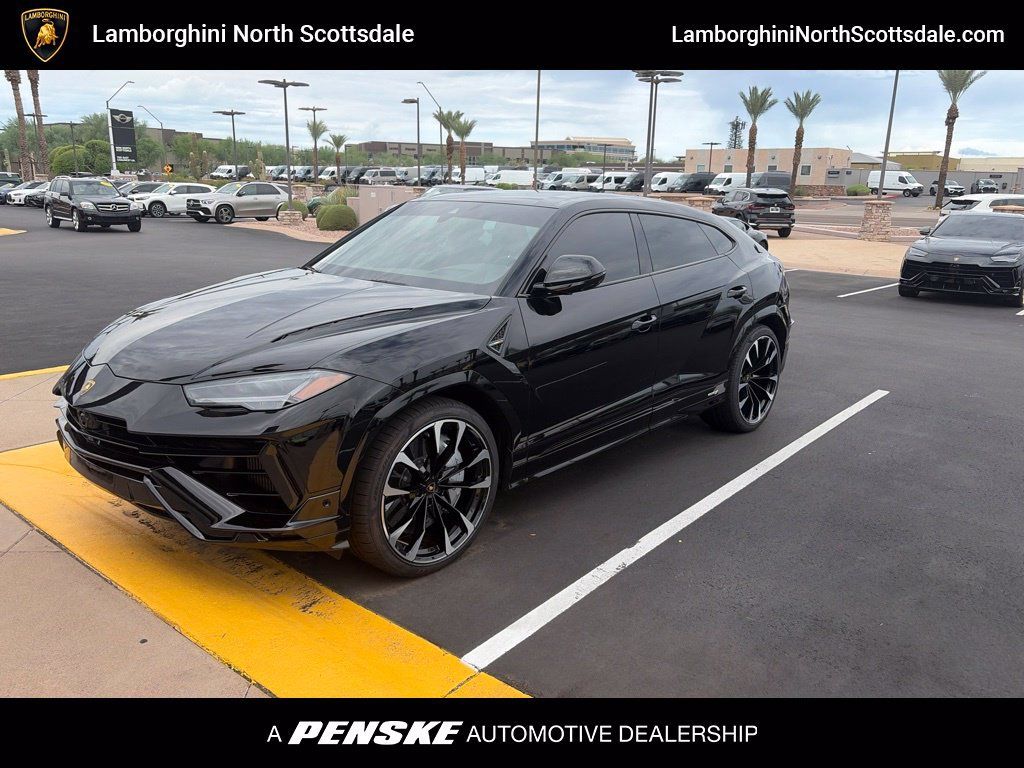 Used 2023 Lamborghini Urus S AWD/4WD image 1