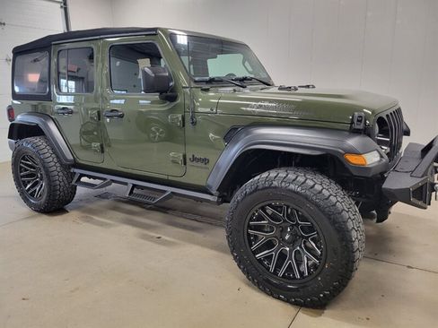 Used 2020 Jeep Wrangler Unlimited Sport AWD/4WD image 13