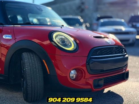 Used 2019 MINI Cooper S w/ Premium Package FWD image 13