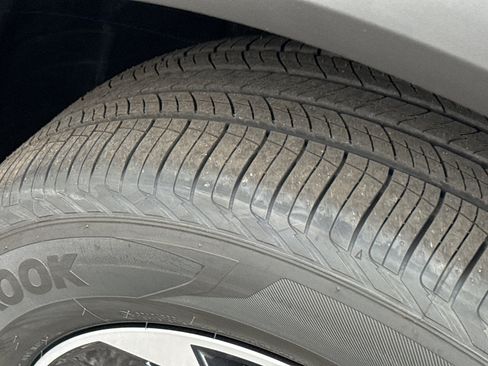 New 2026 Nissan Rogue SV image 10