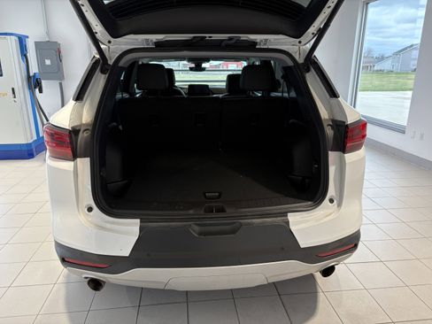 Used 2024 Chevrolet Blazer LT w/ Sound & Technology Package image 5