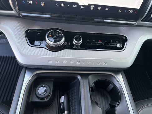 Certified 2025 Ford Expedition Max Active AWD/4WD image 49