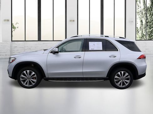 Used 2020 Mercedes-Benz GLE 350 4MATIC image 2