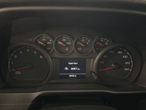 Used 2024 Chevrolet Silverado 2500 Custom w/ Custom Value Package image 34