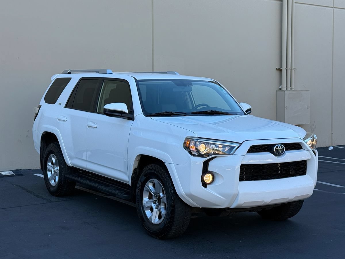 Used 2017 Toyota 4Runner SR5 RWD image 19