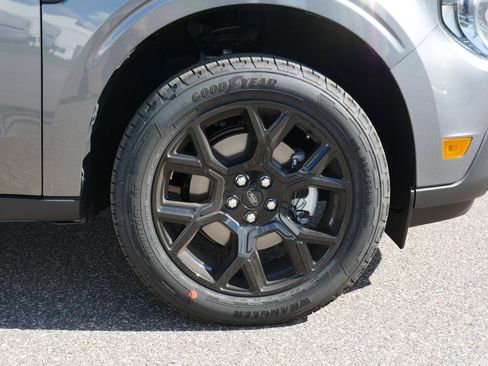Used 2026 Ford Maverick XLT w/ XLT Luxury Package AWD/4WD image 15