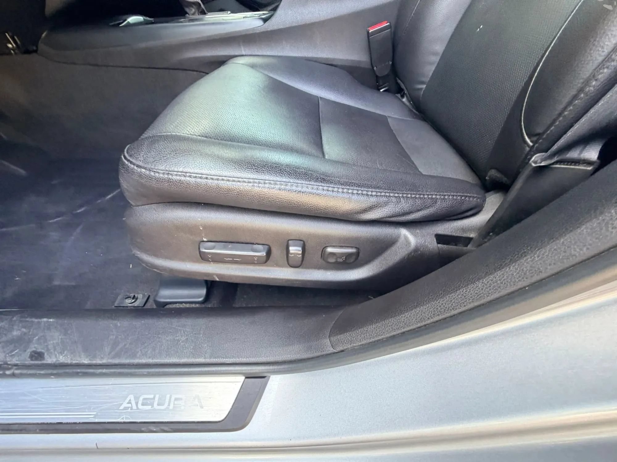 Used 2017 Acura RDX w/ Technology Package FWD image 21