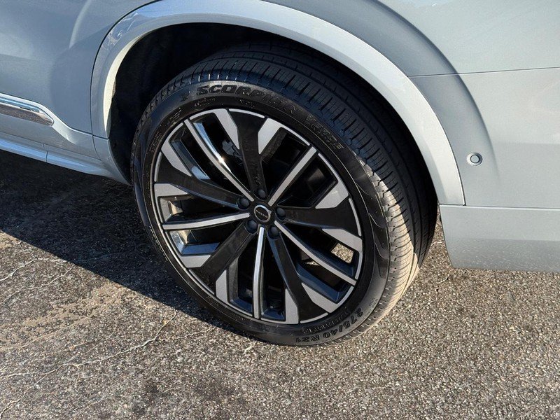 Certified 2026 Volvo XC90 B6 Plus AWD/4WD image 8
