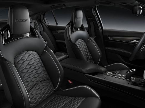 New 2026 Cadillac CT5 V w/ Technology Package RWD image 9