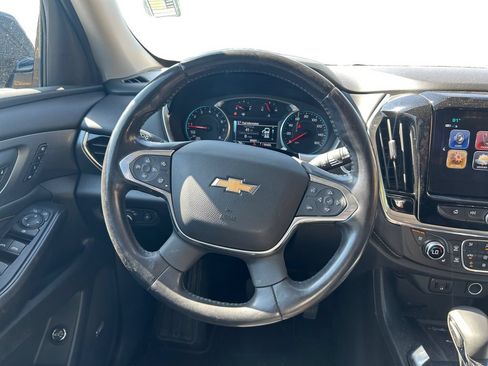 Used 2019 Chevrolet Traverse Premier w/ Redline Edition AWD/4WD image 13