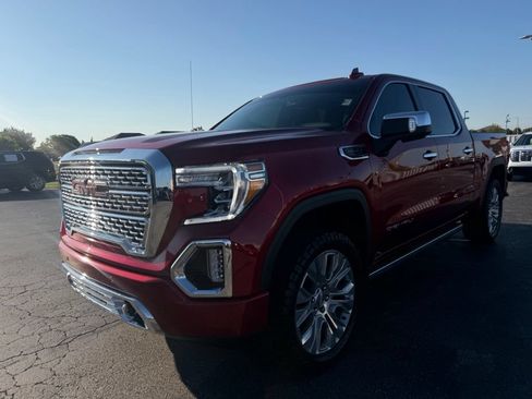 Used 2022 GMC Sierra 1500 Denali w/ Denali Premium Package AWD/4WD image 11
