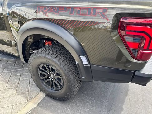 Used 2026 Ford F150 Raptor AWD/4WD image 6