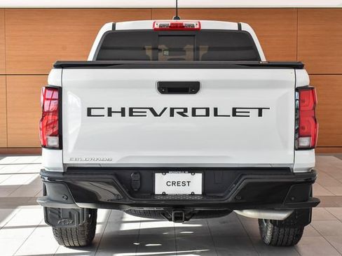 Used 2024 Chevrolet Colorado Z71 w/ Z71 Convenience Package 2 AWD/4WD image 7