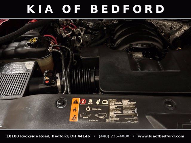 Used 2018 Chevrolet Silverado 1500 LT w/ All Star Edition AWD/4WD image 26