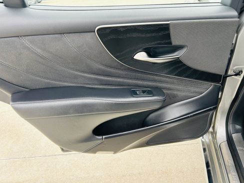 Used 2022 Lexus LS 500 AWD w/ Accessory Package (Z1) image 29
