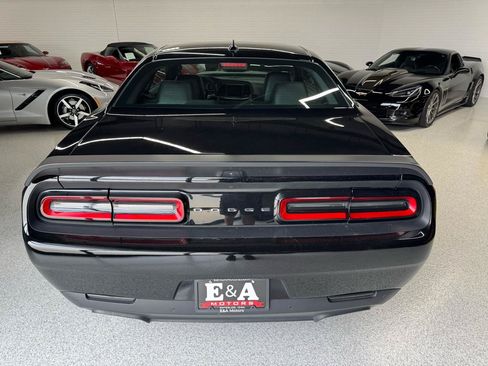 Used 2020 Dodge Challenger R/T Scat Pack RWD image 9