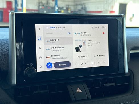 Used 2023 Toyota RAV4 XLE image 17